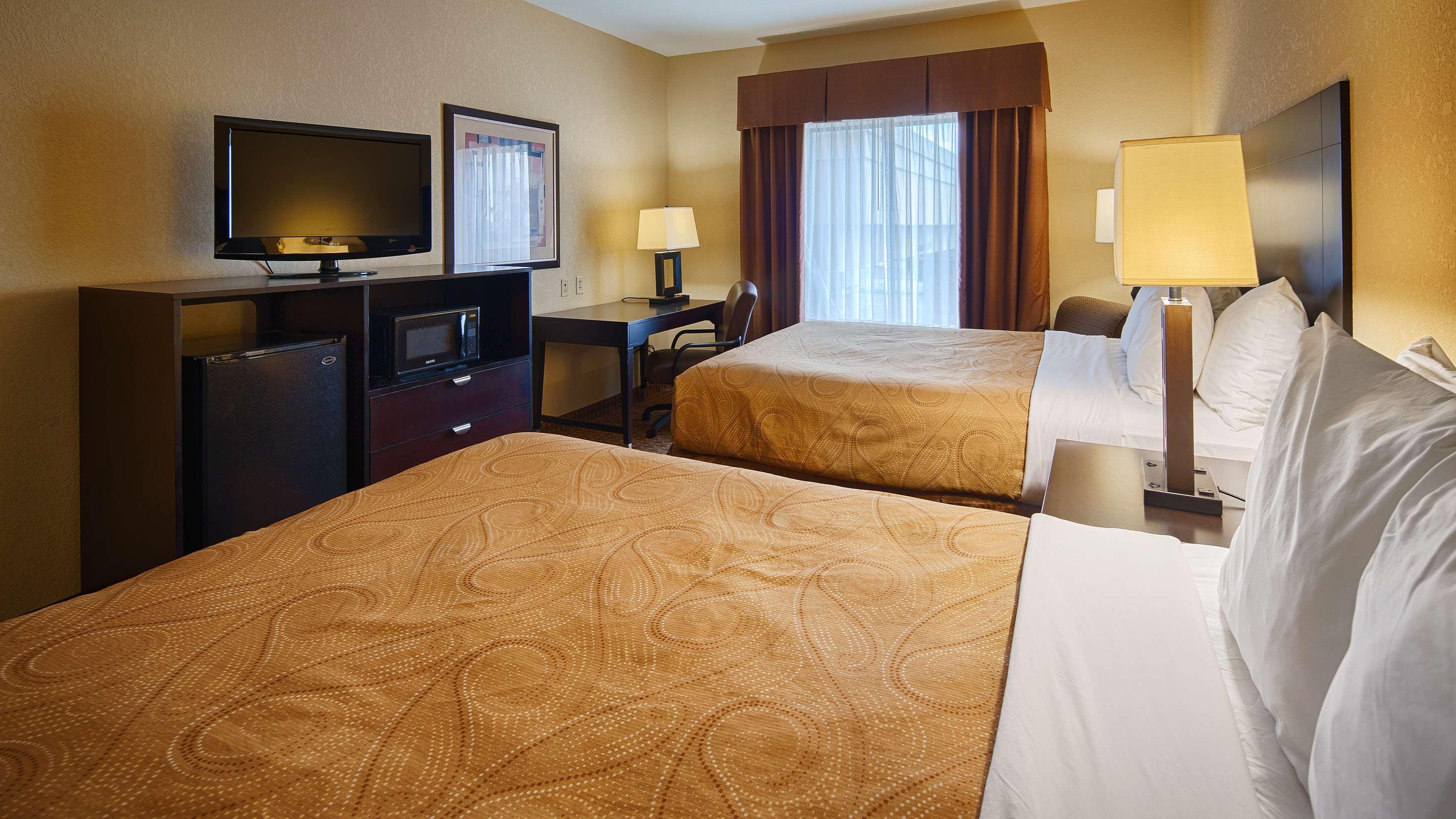 Best Western Bastrop Pines Inn Ngoại thất bức ảnh