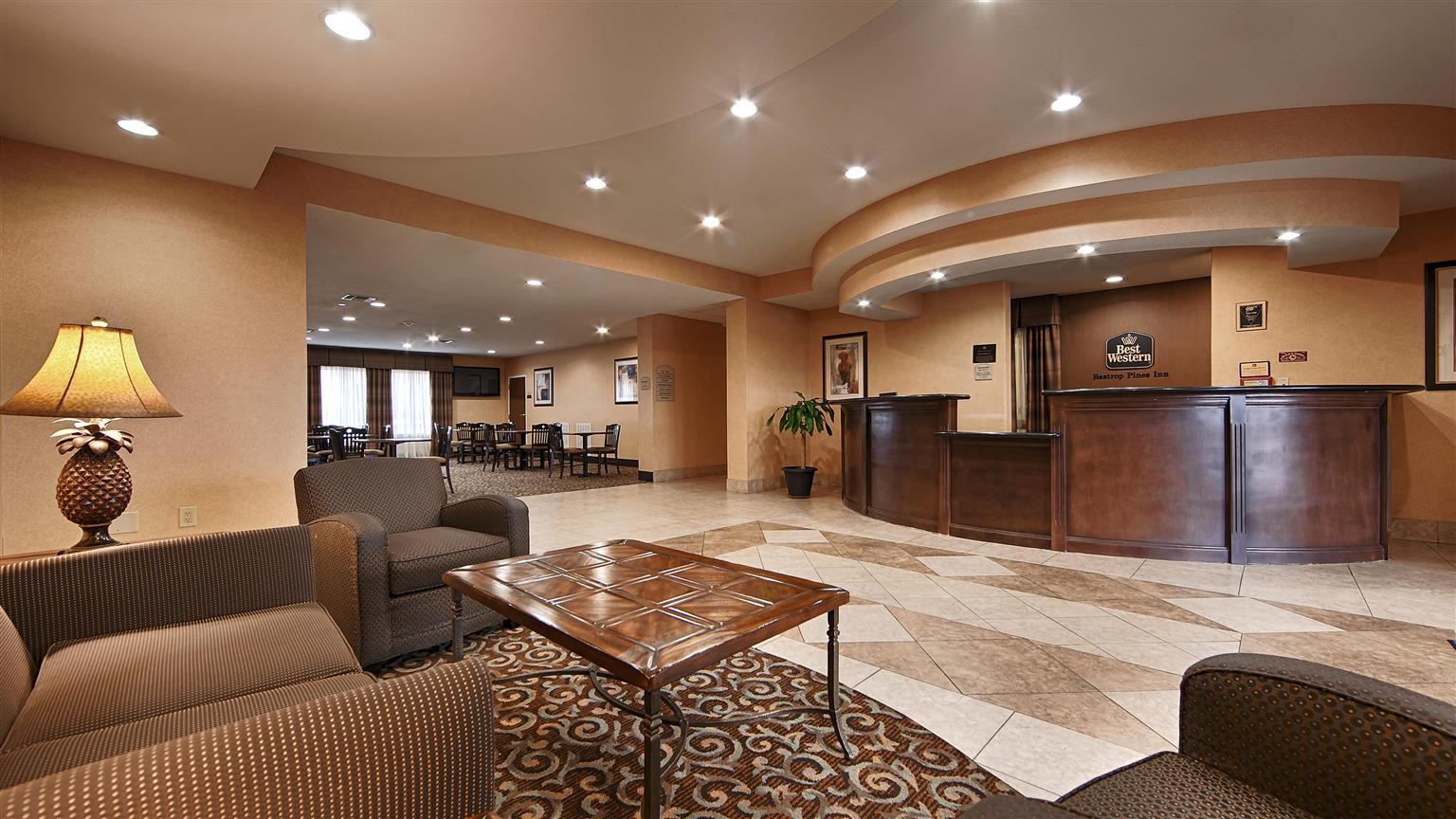 Best Western Bastrop Pines Inn Ngoại thất bức ảnh