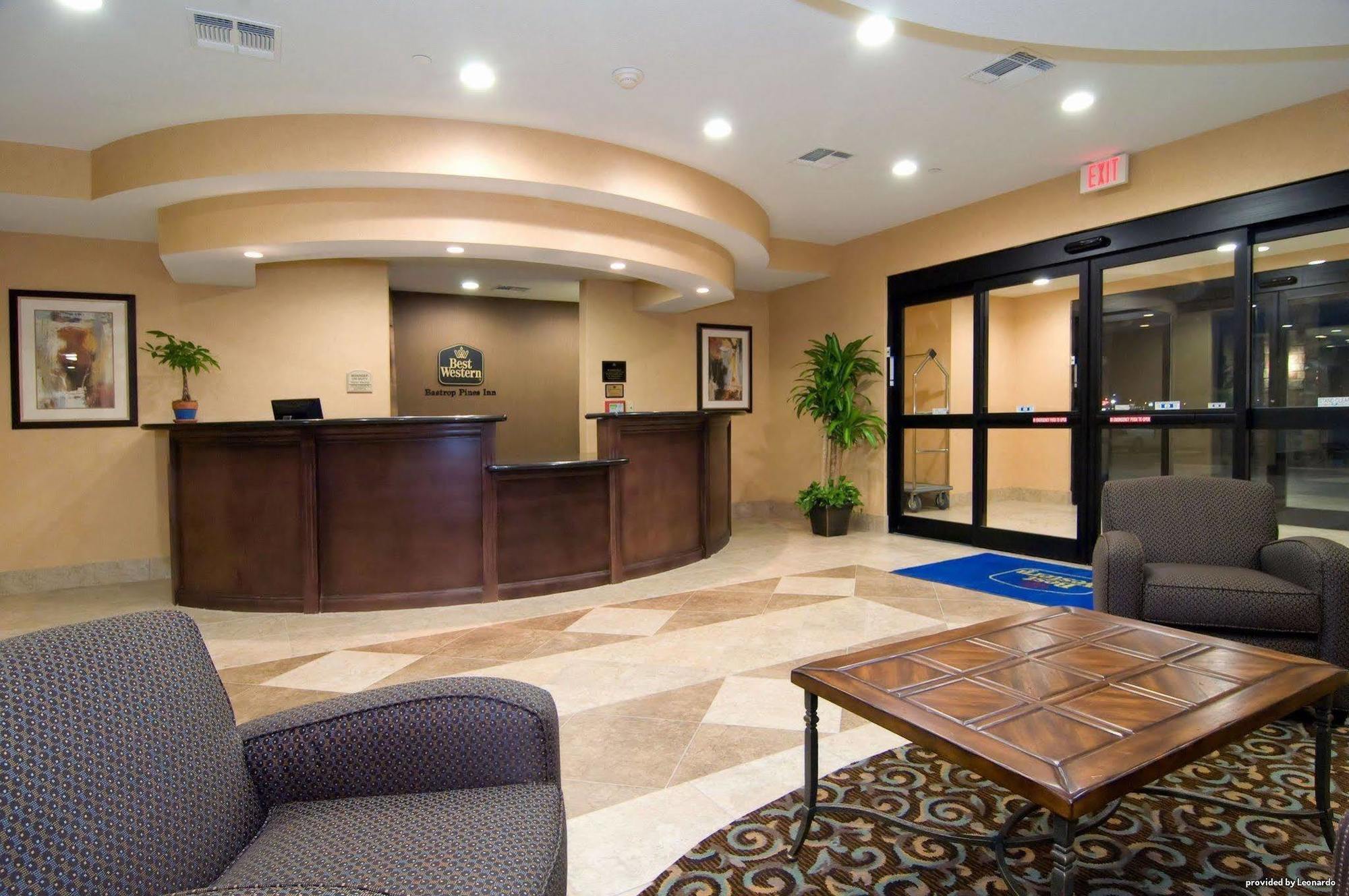 Best Western Bastrop Pines Inn Ngoại thất bức ảnh
