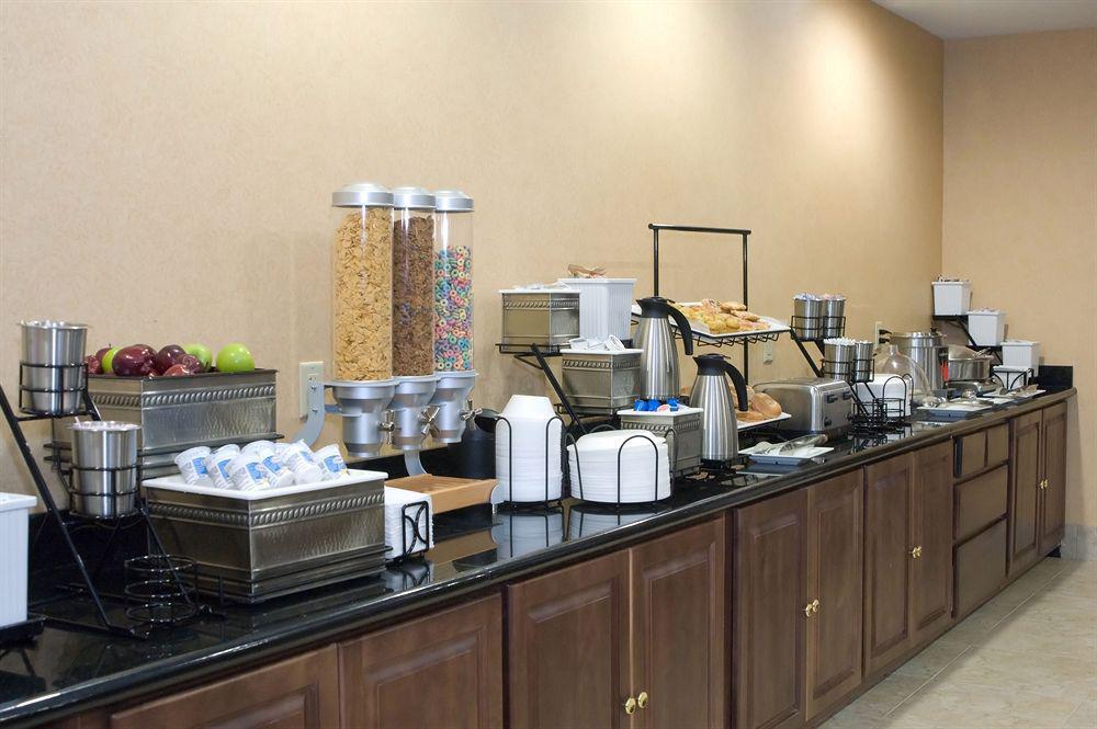 Best Western Bastrop Pines Inn Ngoại thất bức ảnh
