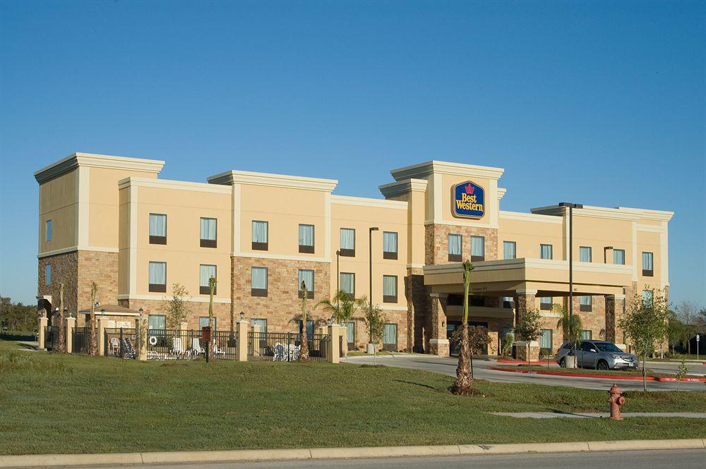 Best Western Bastrop Pines Inn Ngoại thất bức ảnh